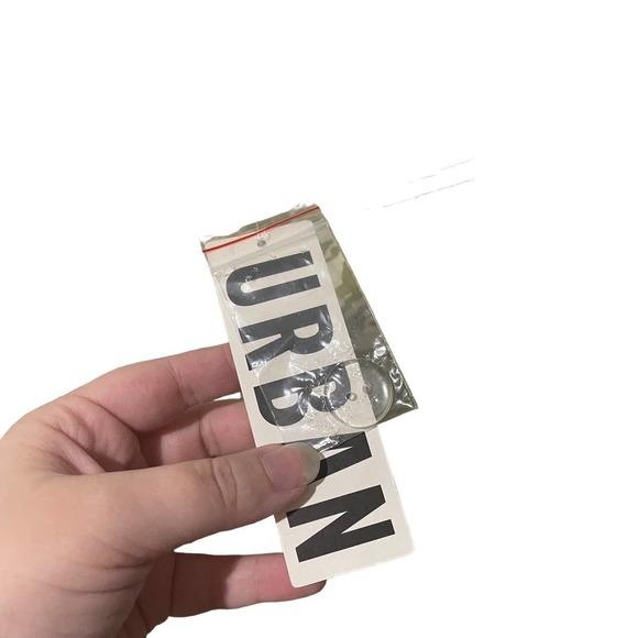 NWT Urban Outfitters Green & White Satin Olympia Print Crop Pants - Picture 8 of 15